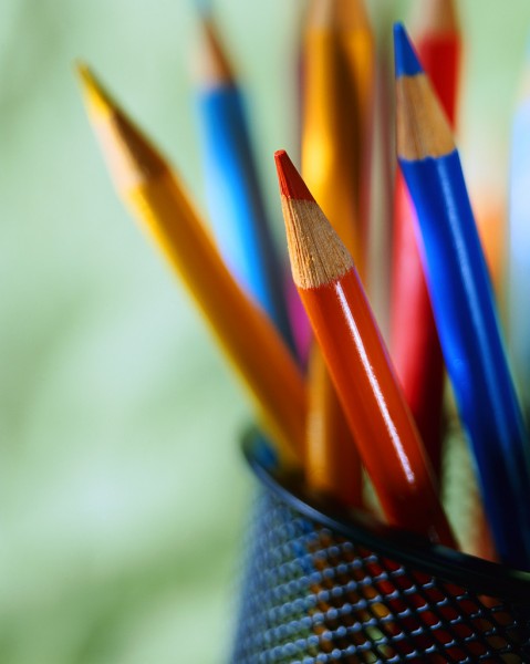 Organising school supplies for next year - The Organised Housewife