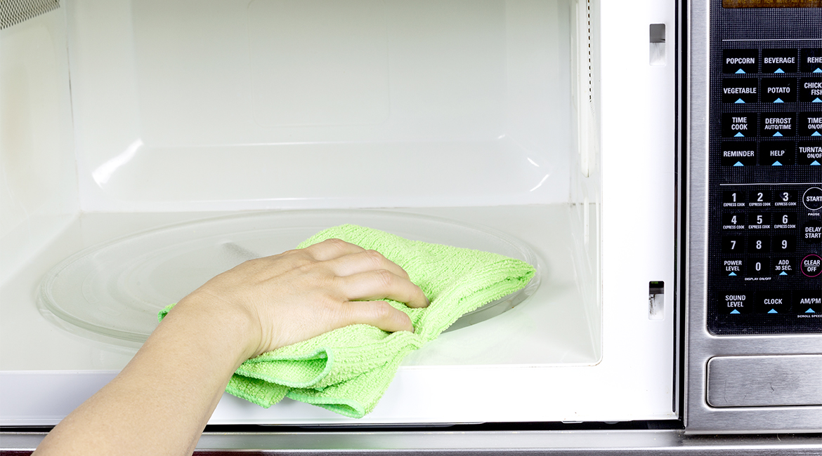 how to clean microwave