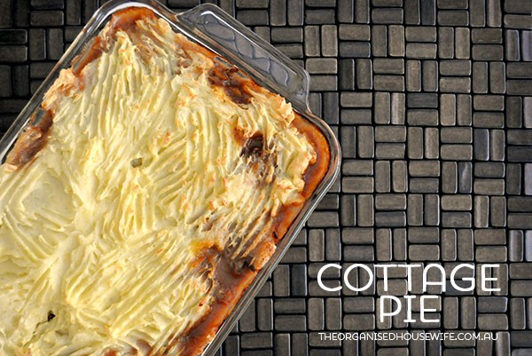 Family-Winter-Dinner-Cottage-Pie