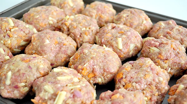 Corned Beef Rissoles - "Cooks of the 2nd Australian Battalion preparing bully ... - English rissoles were traditionally made from the leftovers of the sunday roast dinner.