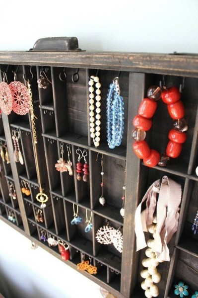 12 DIY Jewelry Storage Hacks