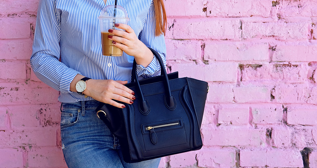 how to clean a leather bag outside