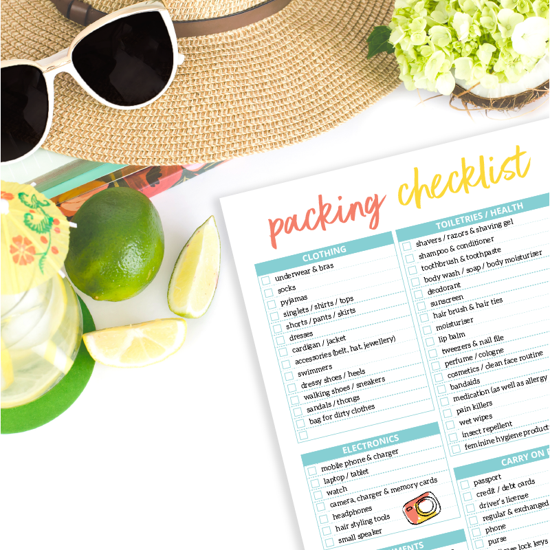 Travel packing checklist. Holiday planner. Pack Smart.