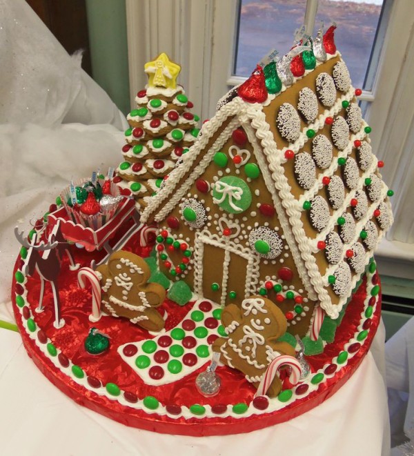 christmas gingerbread house decorating ideas