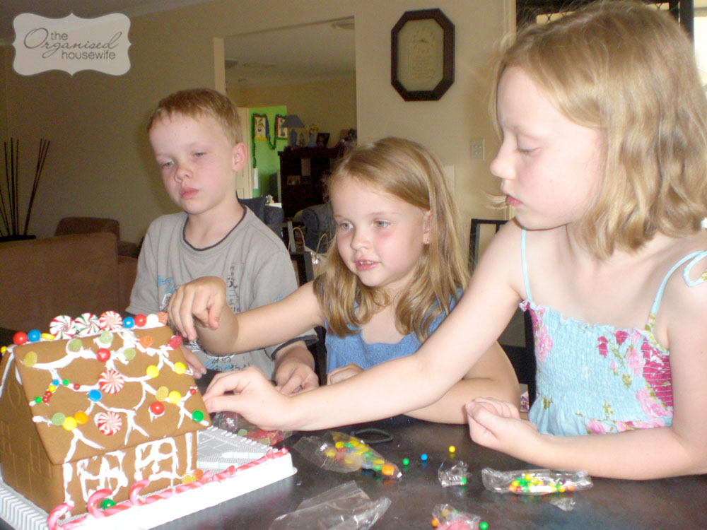 Gingerbread House Design Ideas - The Organised Housewife