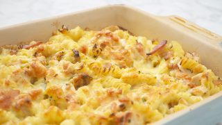 Creamy Chicken Pasta Bake - The Organised Housewife