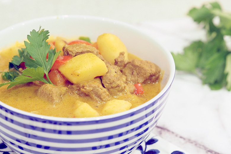 This creamy Quick Beef Curry only takes 30 minutes to cook, full of flavour and deliciously tender vegetables. Perfect winter dinner idea.