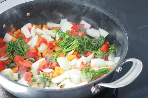 Healthy Teriyaki Chicken with vegetables and noodles - The Organised ...