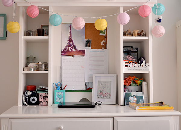 study table for teenagers