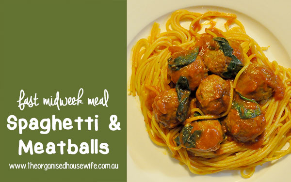 {The-Organised-Housewife}-Easy-Midweek-Meal-Spaghetti-and-Meatballs