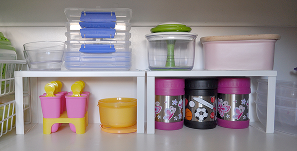 {The Organised Housewife} Organising Tupperware Plastics Cupboard 2