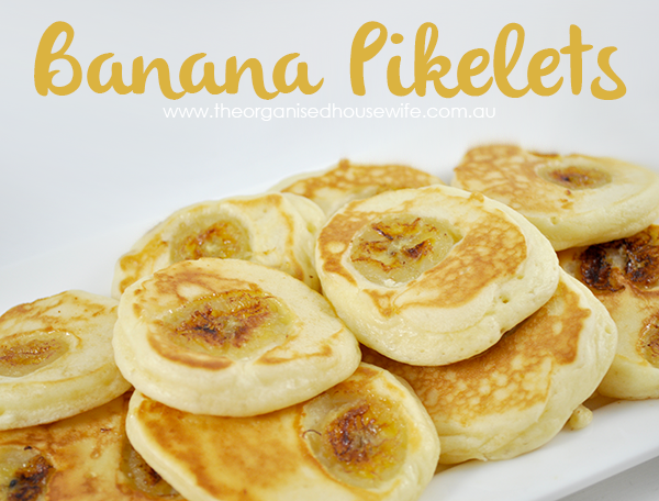 {The-Organised-Housewife}-Banana-Pikelets