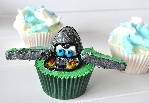 Easy Disney Cupcakes You Can Make at Home – Brought to You by Mom
