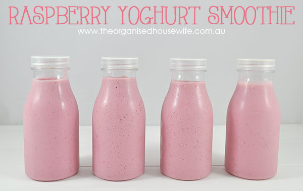 {The-Organised-Housewife}-Raspberry-Yoghurt-Smoothie