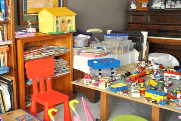 {The-Organised-Housewife}-Toy-Room-Organisation---makeover-4