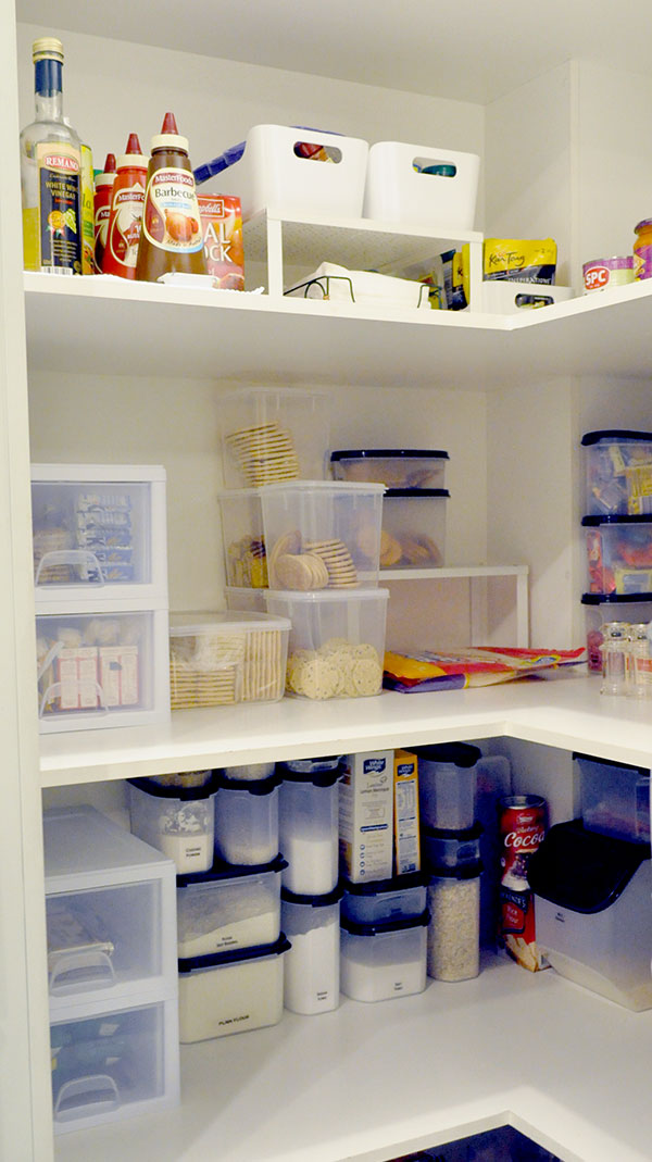 {The-Organised-Housewife}-Pantry-on-a-Budget-29