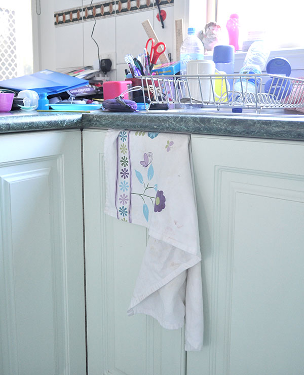 {The-Organised-Housewife}-Pantry-on-a-Budget-3