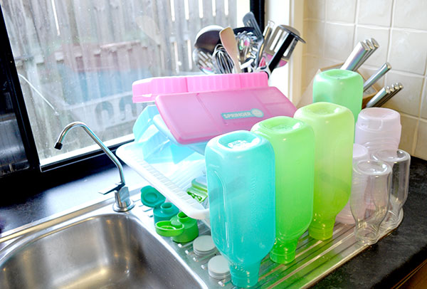 {The-Organised-Housewife}-The-Organised-Housewife-Guide-to-doing-the-dishes