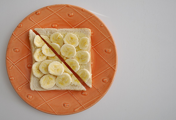 {The Organised Housewife} Banana on Bread