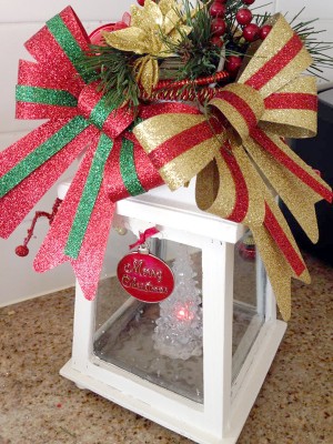 DIY Christmas Lantern - The Organised Housewife