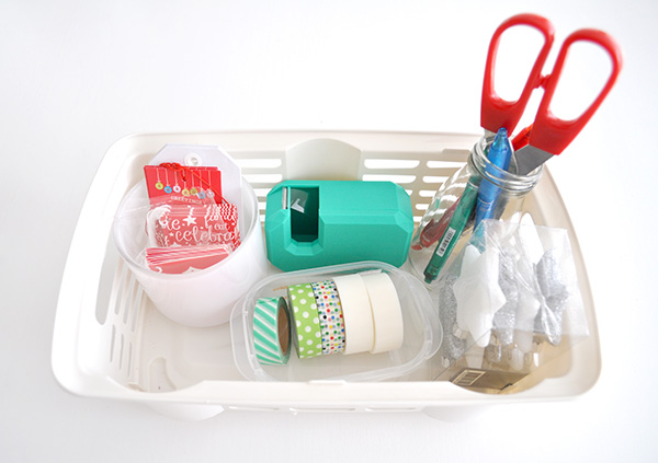 {The Organised Housewife} Gift Wrapping Basket 5