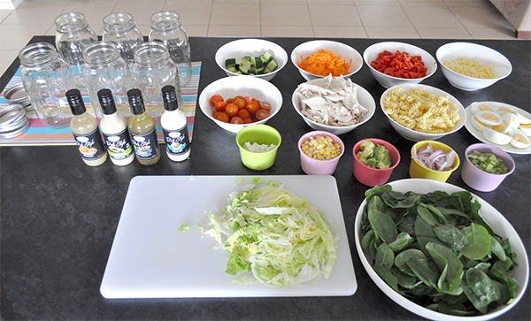 {The Organised Housewife} Mason Jar Salad 2