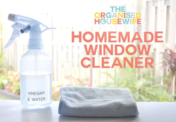 Homemade-Natural-Window-Cleaner
