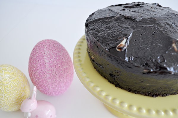 Easter-Kit-Kat-Cake-3