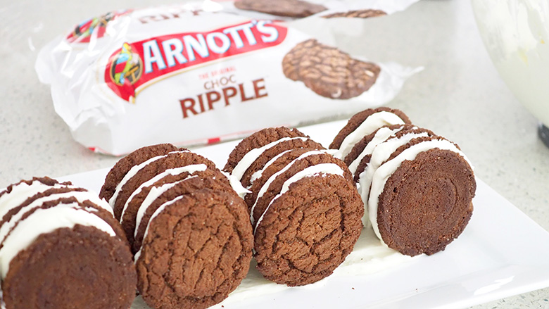 Arnotts Chocolate Biscuits Butternut Snap 200g – Kiwi Corner Dairy
