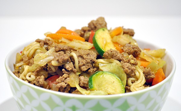 beef-chow-mein-with-noodles-2