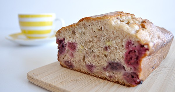 banana-raspberry-loaf