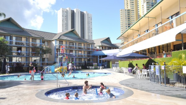 paradise-resort-kids-gold-coast-7