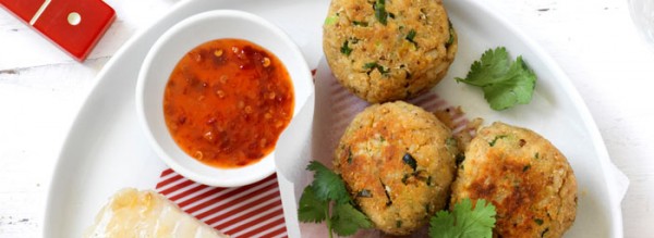 tuna-patties-with-sweet-chilli-sauce