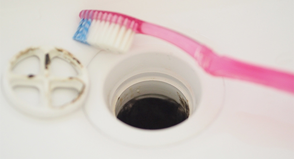Cleaning The Dirty Bathroom Sink Drain Organised Housewife - How Do You Clean Bathroom Sink Drain