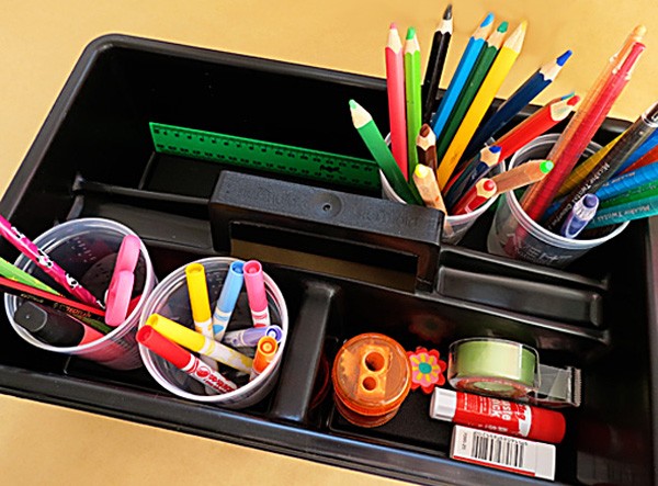 DIY-Homework-Caddy-for-kids