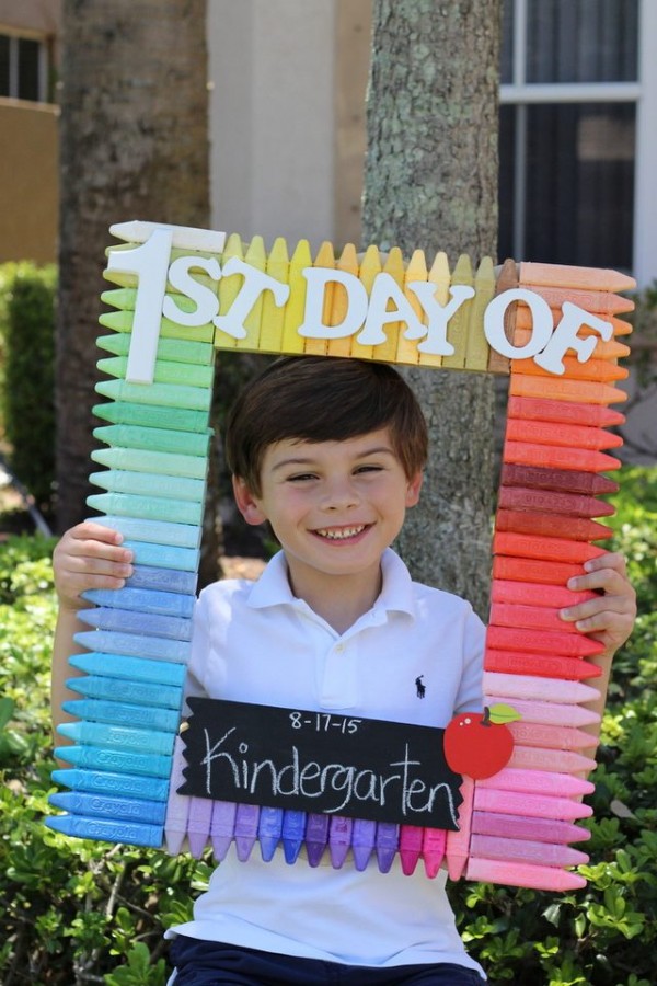 DIY First Day of School Chalkboard Sign - Mimi's Dollhouse