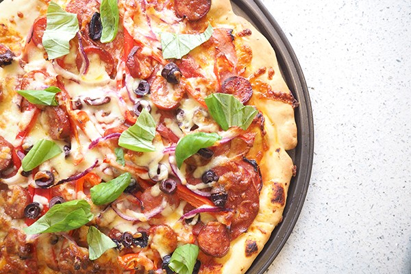 Chorizo-&-Salami-Pizza
