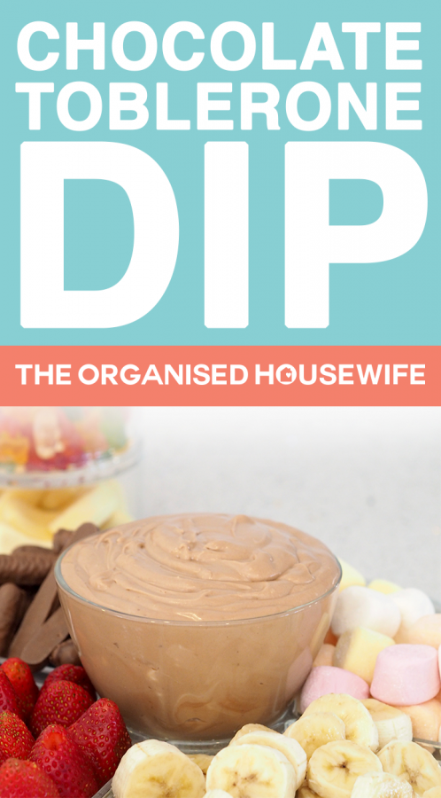 This Chocolate Toblerone dip is amazing.... so delicious, is only 3 ingredients and really quick to make. Serve it at your next celebration with fruit and marshmallows, chocolate lovers will be amazed!