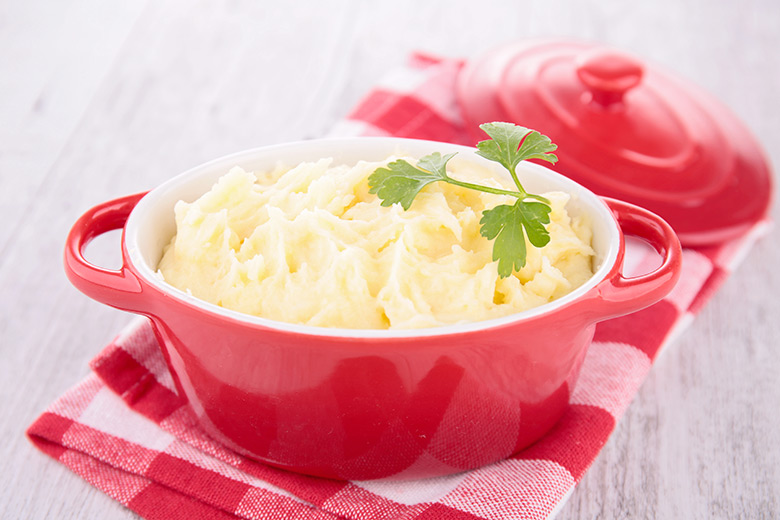 This thermomix mashed potato is easy to prepare and very tasty, the whole family will enjoy it!