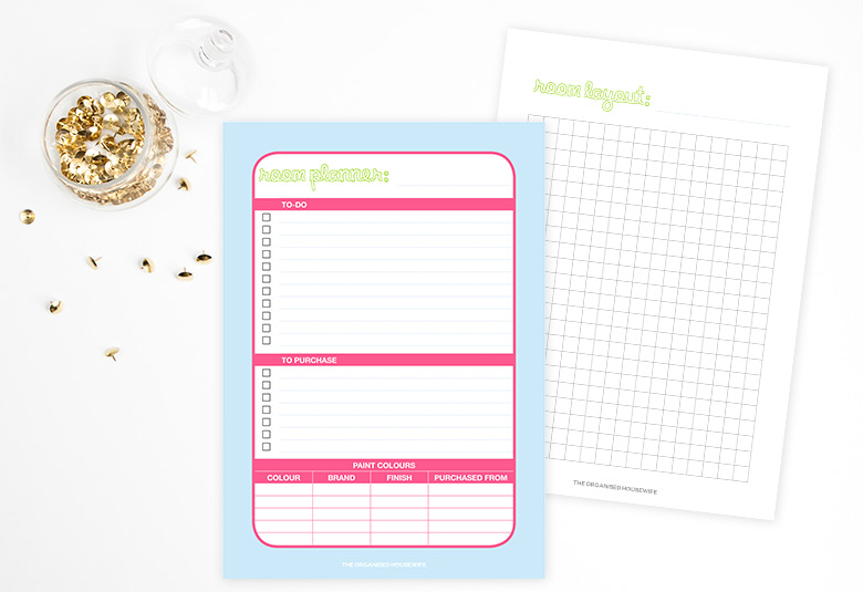Wanting to create your next move as stress free as possible? This helpful moving planner will help you organise your move, with checklists for all elements of moving, you'll find everything you need to eliminate the overwhelm and be able to focus on being ready and stress free for the day you move house.