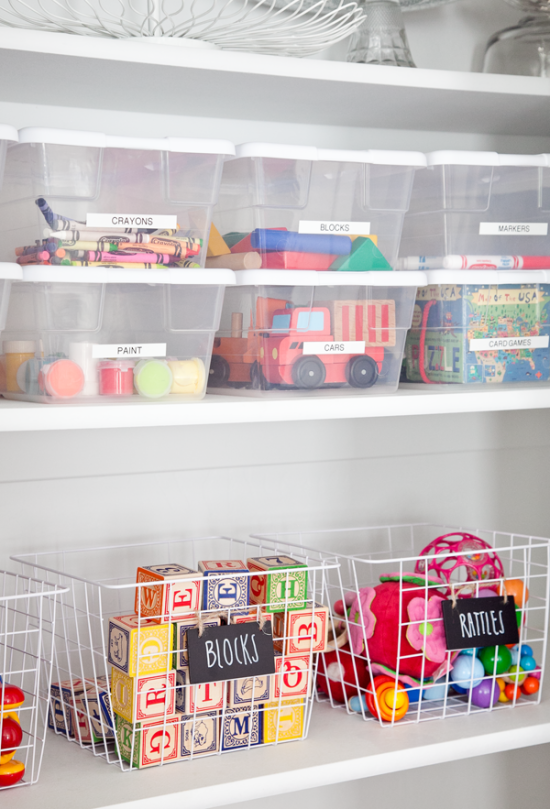 Kids toy messes driving you crazy? Not sure how to get kids to clean up their toys? It's important to teach kids responsibility to tidy up their mess.