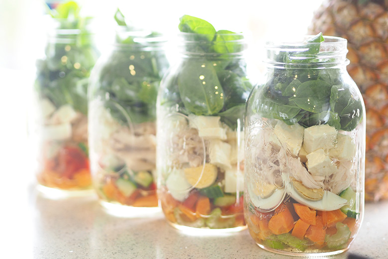 Mason Jar Salad ideas for quick convenient meals on the go