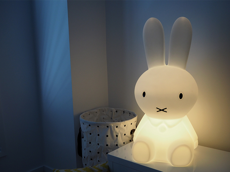 This Miffy night light lamp is a cute little bunny who will bring joy and light into your home for many nights to come.