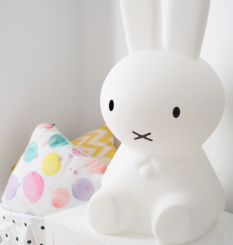 This Miffy night light lamp is a cute little bunny who will bring joy and light into your home for many nights to come.