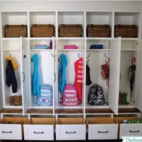 School bag storage clearance units