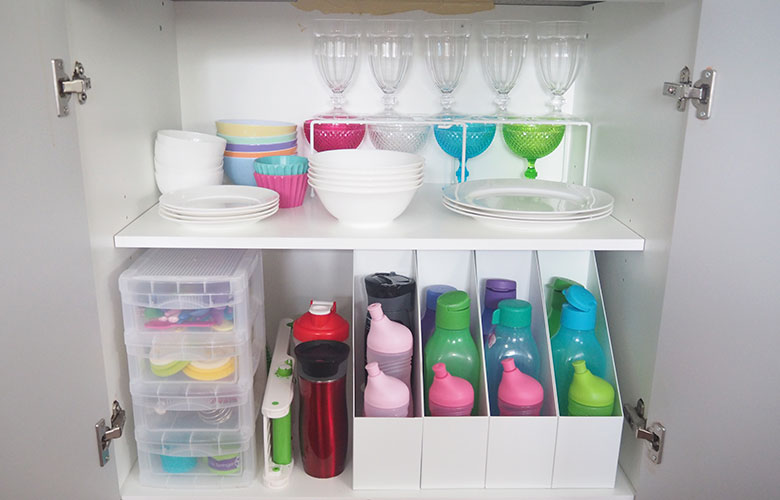 Keeping the kitchen cabinets tidy can be an endless battle especially if the kids are helping to put away the clean dishes. However, if you make defined spaces for crockery, plastics, cutlery etc this will help the family place everything back into the right spot. Here is a look inside some of my kitchen cupboards.