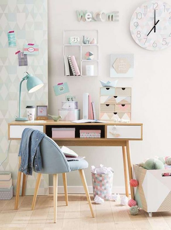 Styling Ideas for Teen Girls Desks - The Organised Housewife