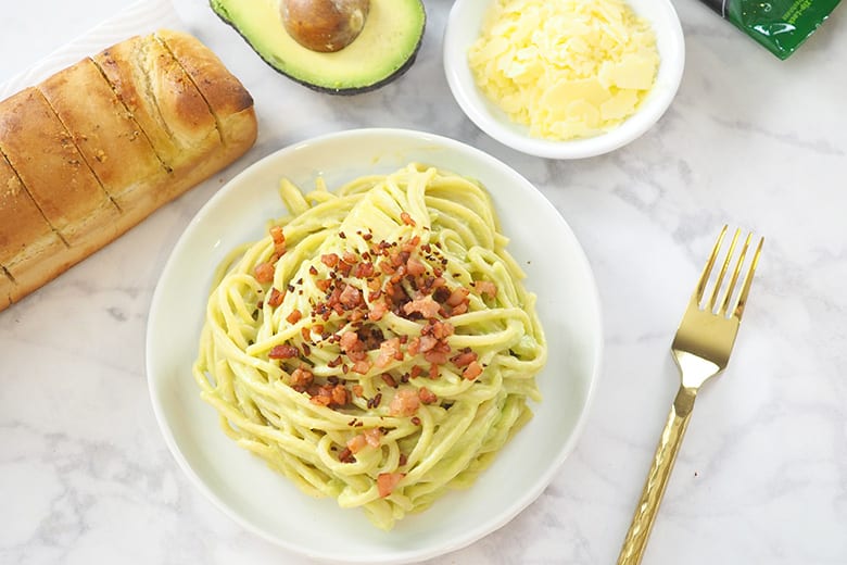 Creamy Avocado Spaghetti with Bacon recipe for meal planning