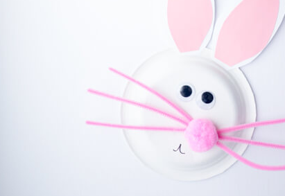 Easter is one of my favourite holidays. To me, Easter is all about spending time with loved ones, eating chocolate and having fun. I've put together some Clever Easter Party Ideas that will help you decorate your house and entertain your guests.