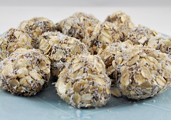 Looking for a healthy snack that will help give you a boost of energy on a tired afternoon? These coconut Bliss Balls are filled with natural sweetness for that natural energy boost you're looking for!